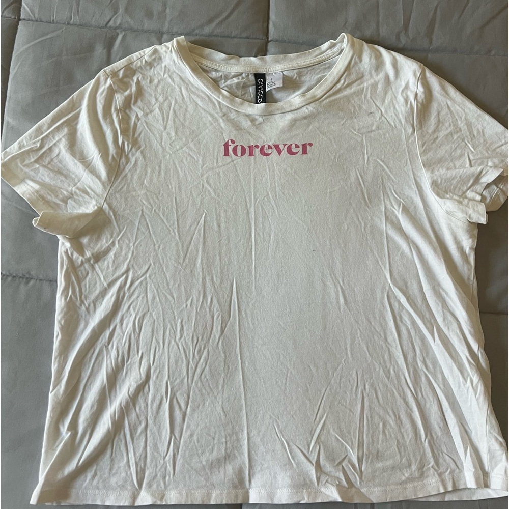 White small tee
